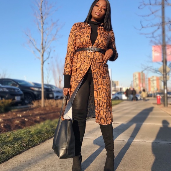 Snake Print Belted Maxi Dress - Picture 1 of 4